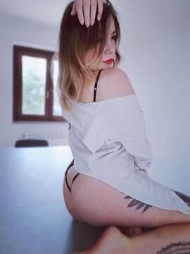 Public Photo of Lorelay_